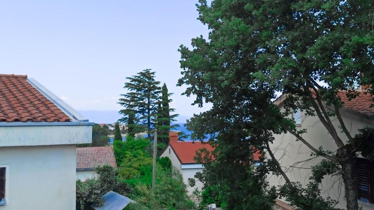 Family - 100m From Sea Holiday home *